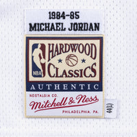 Chicago Bulls Mitchell & Ness Authentic Jersey Michael Jordan 1984-85