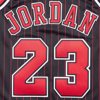 Chicago Bulls Mitchell & Ness Authentic Jersey Alternate Michael Jordan 1996-97