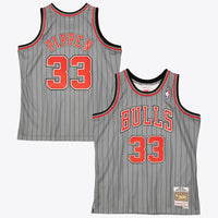 Chicago Bulls Mitchell & Ness Scottie Pippen 1995 Reload Swingman Authentic Jersey - Grey